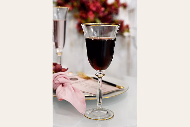 Eleganckie kieliszki do wina czerwonego New York-NYB